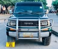 A picture of TOYOTA PRADO 2