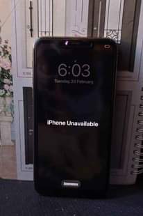 A picture of IPHONE 11 PRO MAX 64GB Locked 420k LAST