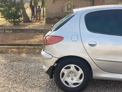 A picture of Very clean Peugeot 206