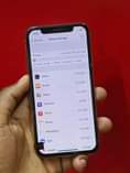 A picture of iPhone X 256gb