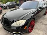 A picture of 2010 Mercedes Benz S Class S 550 4MATIC Sedan 4D