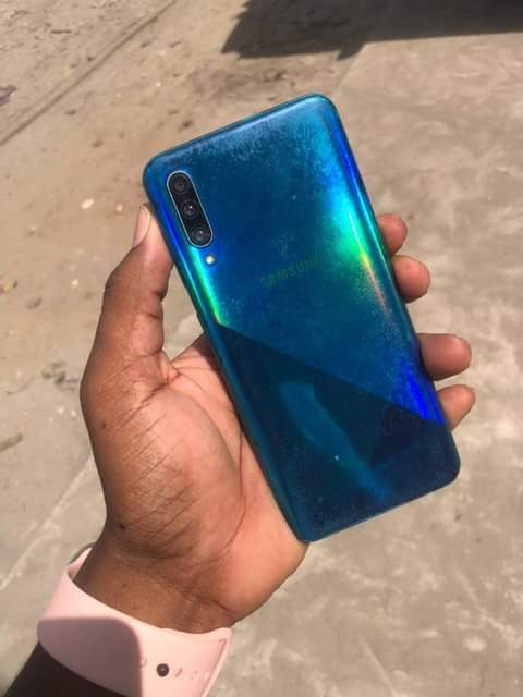 samsung a30s
