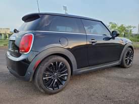 A picture of Mini Cooper 2015