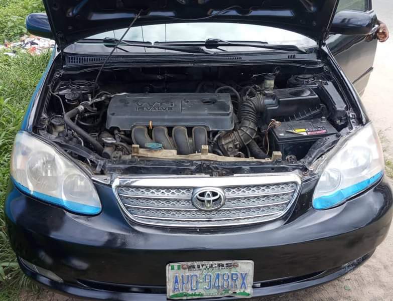 A picture of 2004 Toyota Corolla Engine AC chilling needs gas Gear working