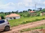 A picture of Deal yakisubuzi Plot 50x100ft With REDYTITLE Price 9MILLION Located matugga