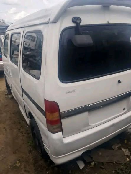 A picture of Keke bus manual drive owner needs money now now just