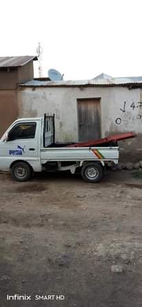 A picture of Suzuki carry