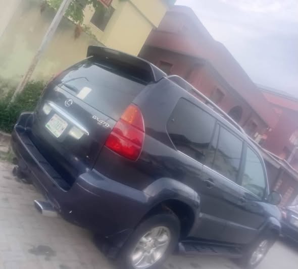 A picture of Lexus GX470