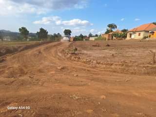 A picture of PLOTS ON FAIR PRICE
