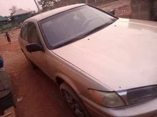 A picture of Toyota Camry 2000