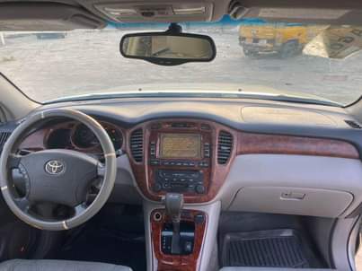 A picture of SUPER CLEAN REG 2007 TOYOTA HIGHLANDER PURE FIRST BODY 3
