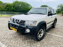 A picture of Nissan Patrol Diesel Engine Manual Transmission Price 30 mil Cont