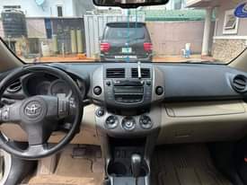 A picture of Toyota rav4 2009 Location lekki phase1 Price 5 4m net