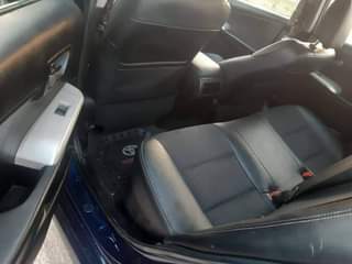 A picture of 2013 Toyota Camry SE