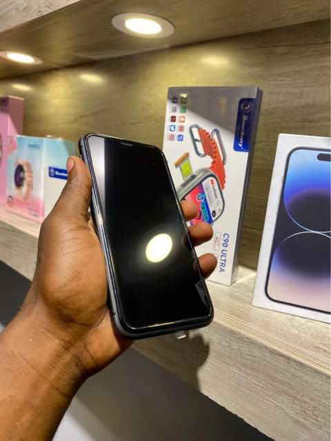 A picture of iPhone 11