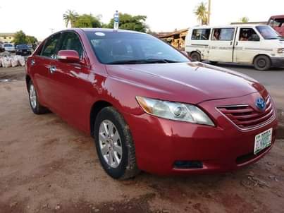 A picture of 2009 Toyota Camry 4plugs cyl