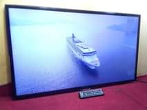 A picture of UK used Samsung 40 inches LED TV and Remote