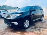 A picture of Fresh hot deal Brand Toyota Model Highlander Year 2009 upgraded