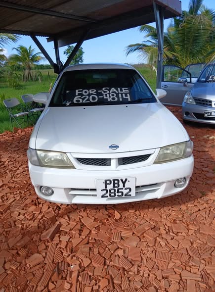 nissan y11