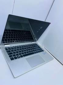 A picture of Hp folio 1030