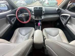A picture of Sharp deal Clean 2008 Toyota RAV4 Limited edition Baked once