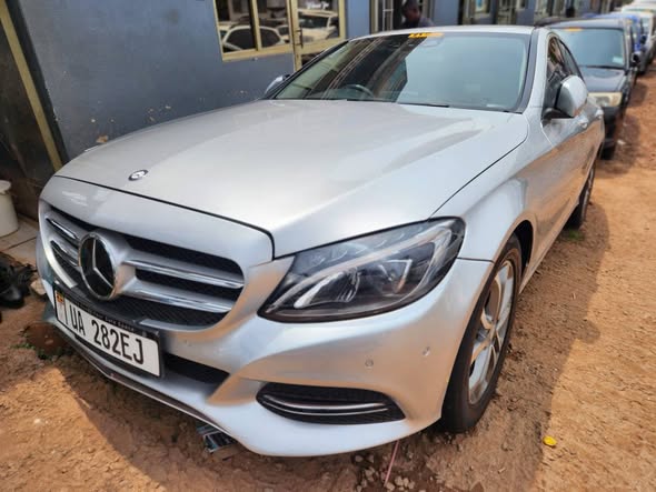 A picture of Benz C180 for sale 53millions call 0755622807