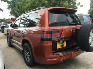 A picture of V8