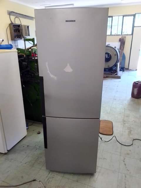 classifieds/fridges