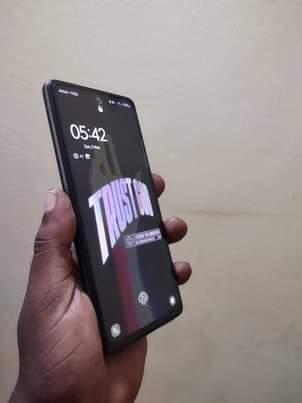 A picture of Samsung A72