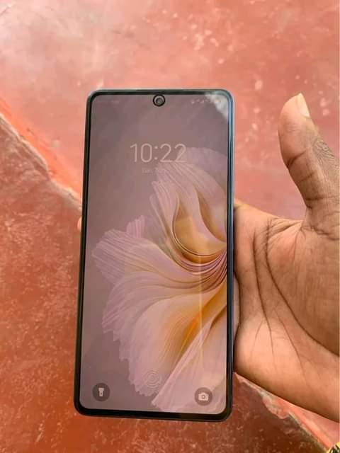 tecno camon