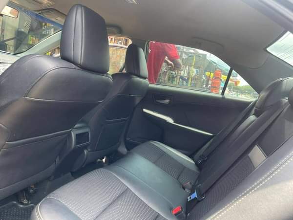 A picture of Tokunbo 2013 Toyota Camry SE leather Rev cam V4 powered