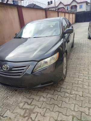 A picture of DEALER MARKET 2008 Toyota Camry Flash on first body untempered