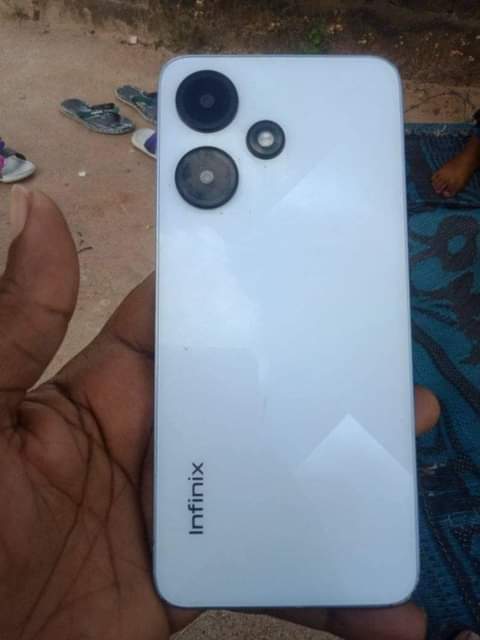 infinix hot phones