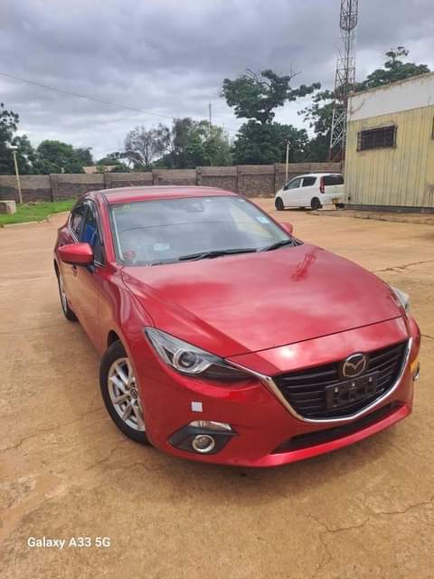 mazda axela