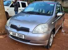A picture of 1998 Toyota Vitz