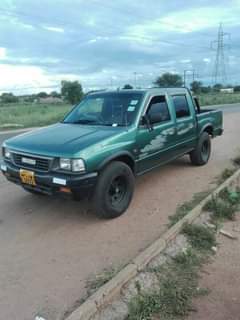 isuzu kb280