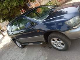 A picture of Lexus Rx 300 2004