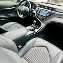 A picture of 2018 Toyota Camry SE Foreign used