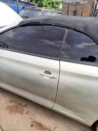 A picture of Toyota solara 20007 convertible Sound Engine Gear is not too