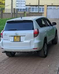 A picture of TOYOTA VANGUARD AT 53M UGX