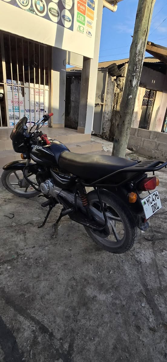 A picture of Boxer 125 imenyooka piga 0716353726 bei haishuki