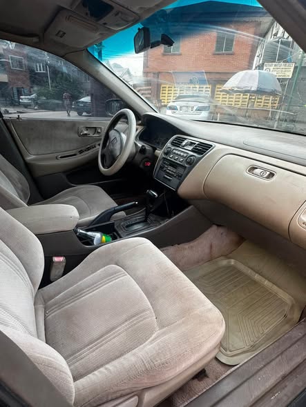A picture of Honda Accord Baby Boy 2002
