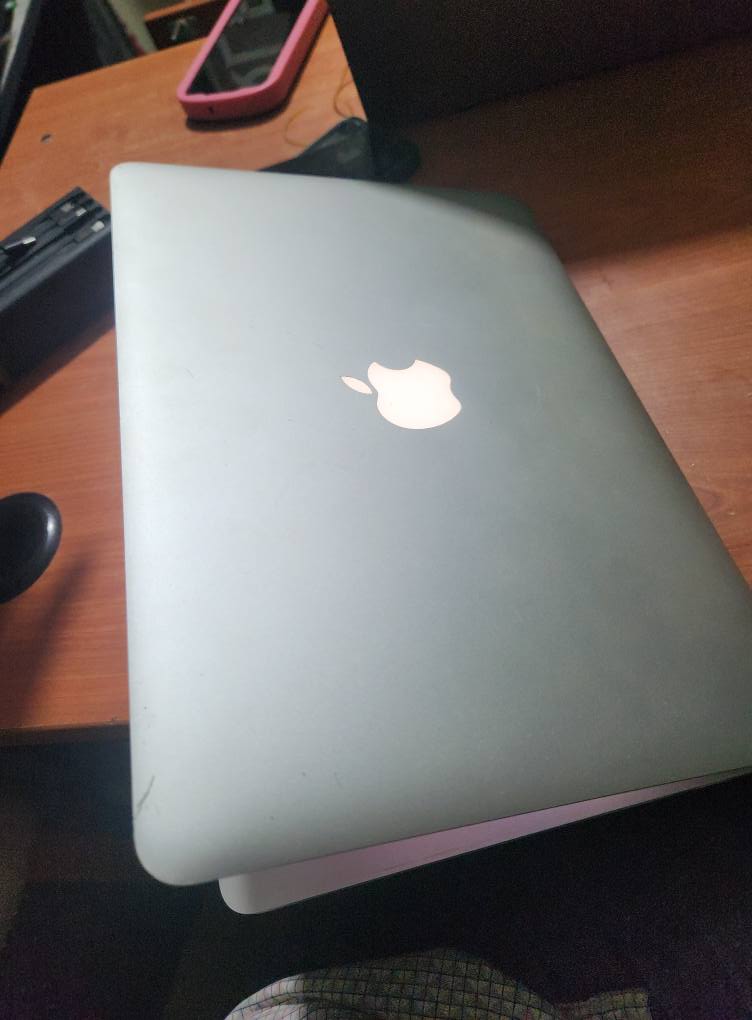 A picture of Few months used Apple macbook pro 2015 for 650k at