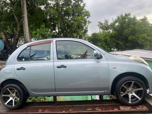 used nissan march