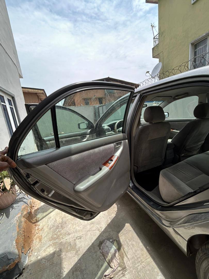 A picture of Toyota corolla 2007