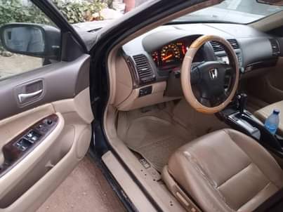 A picture of 2005 Honda Accord