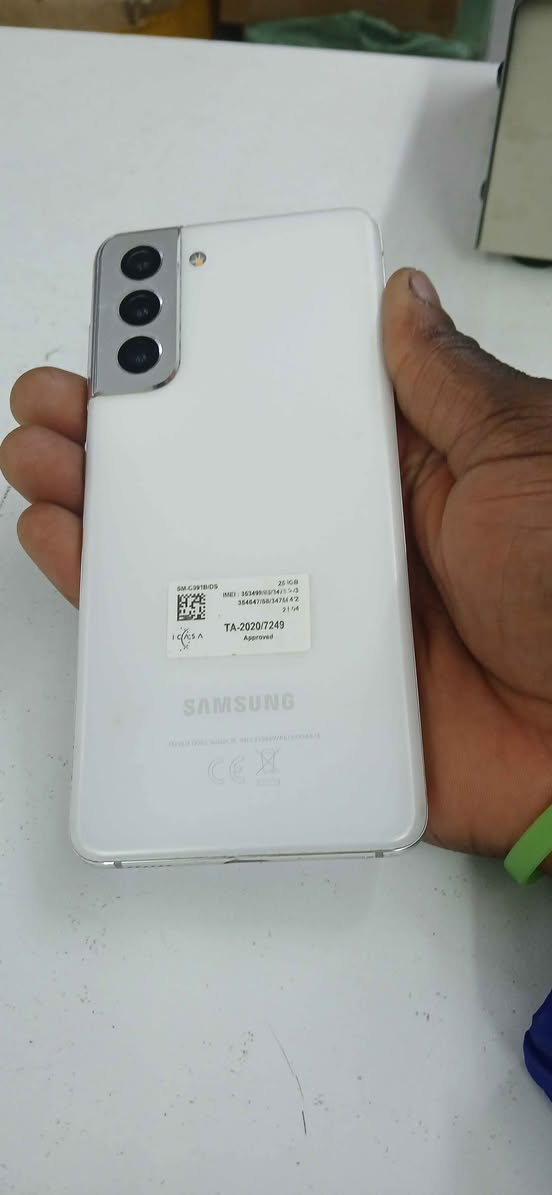 samsung s21