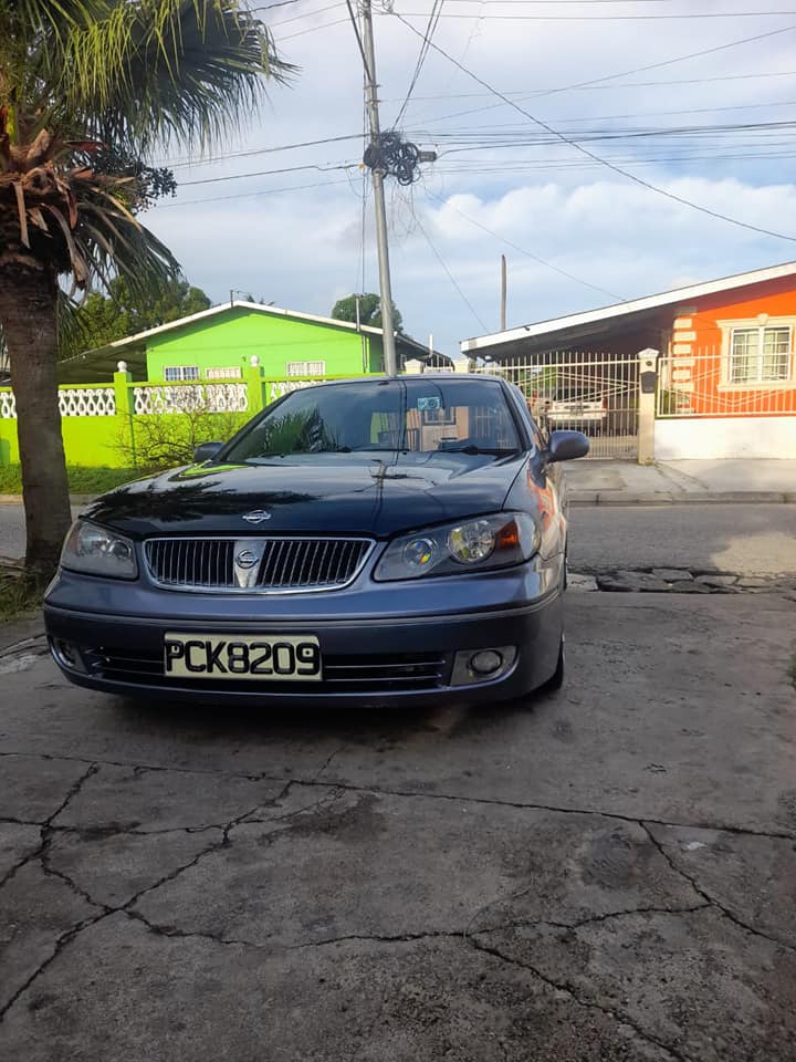 nissan almera