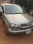 A picture of Lexus Rx 300