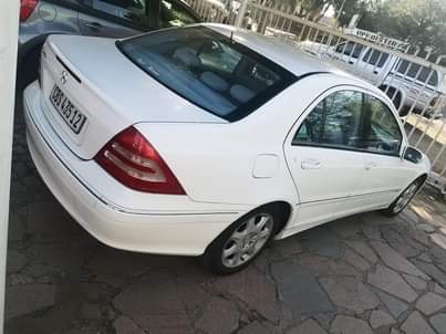 mercedes benz c240